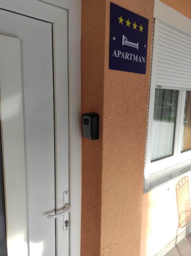 Apartman Nada Slavonski Brod Exterior photo